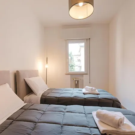 Apartment Gaia's Flat - 15 Min From & Train Station Venice